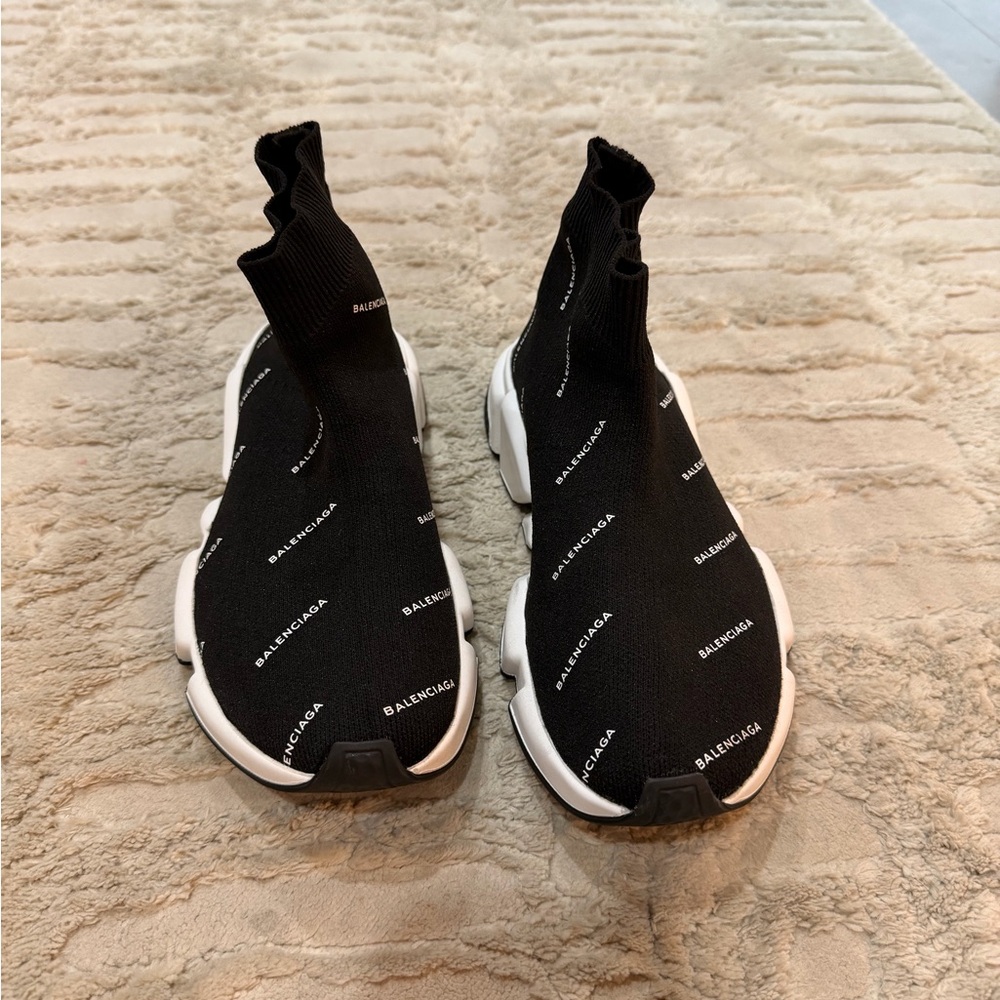 Balenciaga Black and White Chunky Sole Speed Trainer Sneakers authentic